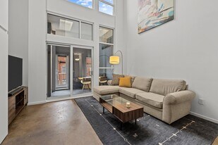 3123 N Davidson St in Charlotte, NC - Building Photo