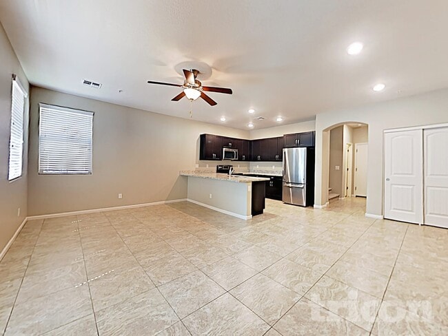 12575 W Gentle Rain Rd in Peoria, AZ - Building Photo - Building Photo