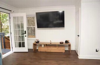 144 Willow Stream Ct in Roswell, GA - Building Photo - Building Photo
