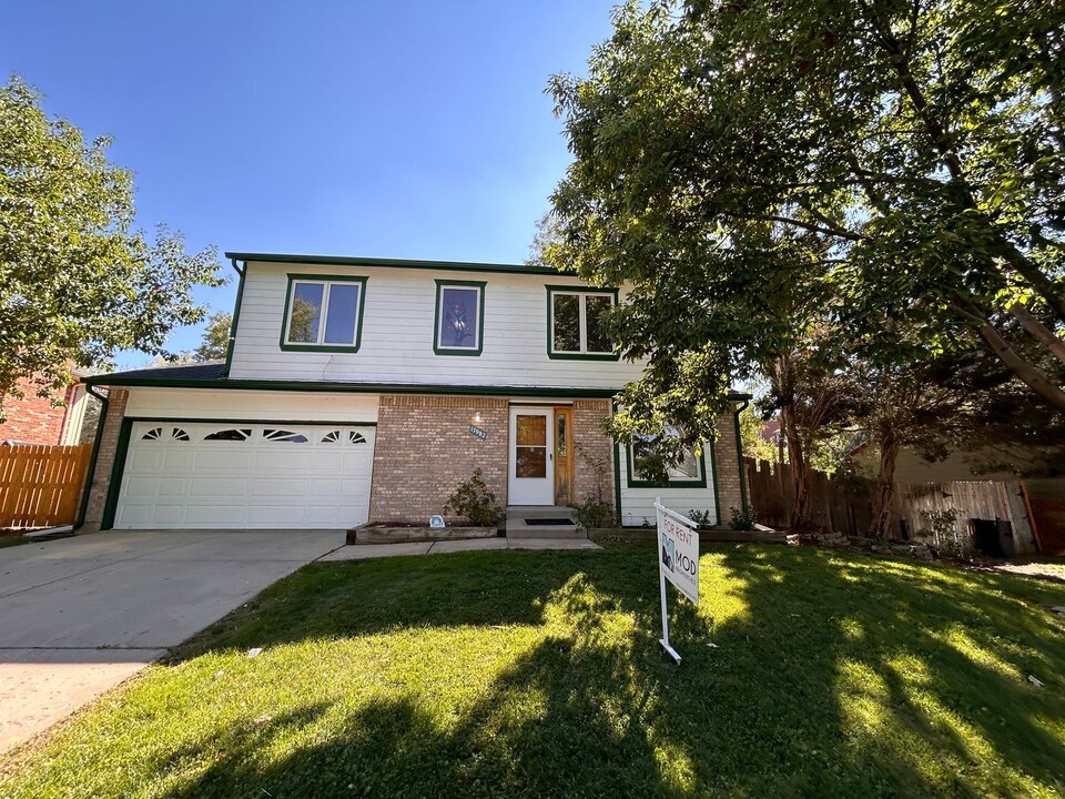 17982 E Idaho Pl in Aurora, CO - Building Photo