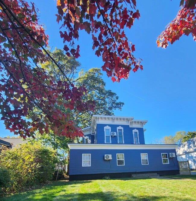 property at 422 S Union St