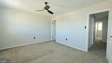 4214 Carteret Dr in Philadelphia, PA - Building Photo - Building Photo