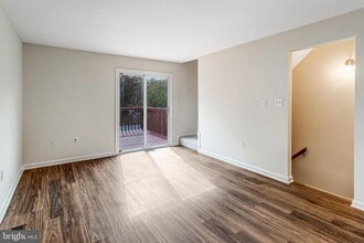 15324 Gunsmith Terrace in Woodbridge, VA - Building Photo - Building Photo