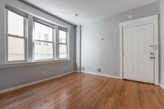 3574 W Wabansia Ave in Chicago, IL - Building Photo - Building Photo