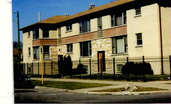 7958 S Wood St in Chicago, IL - Foto de edificio