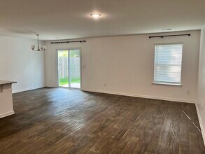 315 Liliana Dr in Columbia, SC - Building Photo - Building Photo