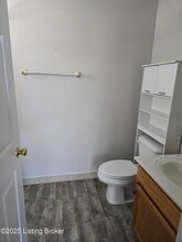 1110 Westlynne Place in Louisville, KY - Building Photo - Building Photo