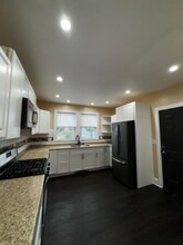 806 Garden St, Unit 3 in Hartford, CT - Building Photo - Building Photo
