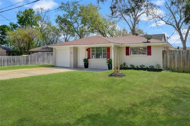 property at 334 Pennington Dr