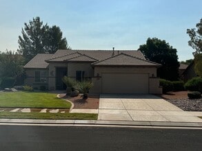 1076 N 2130 W St in Saint George, UT - Building Photo - Building Photo