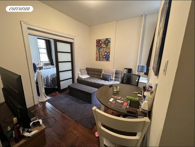 property at 230 E 25th St