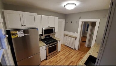 4840 Upton Ave S in Minneapolis, MN - Building Photo - Building Photo