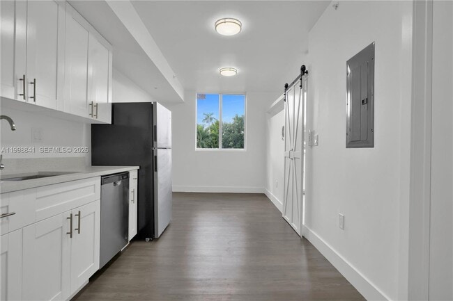 property at 1620 NW 18th St