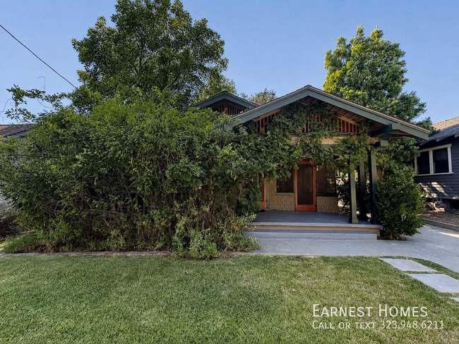 property at 1131 N Wilson Ave