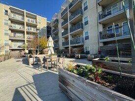 Japantown Apartments in San Jose, CA - Building Photo