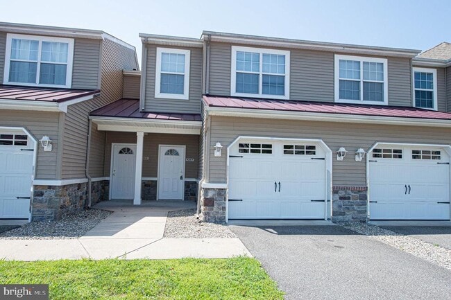 property at 420 Parkview Ct