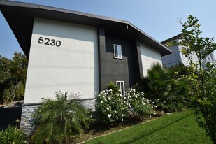 5230 Kester Ave in Los Angeles, CA - Building Photo