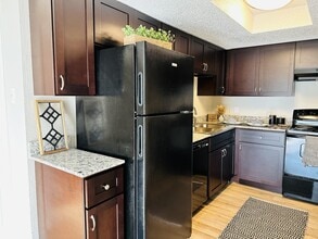 Indigo Apartments in Corpus Christi, TX - Building Photo - Building Photo