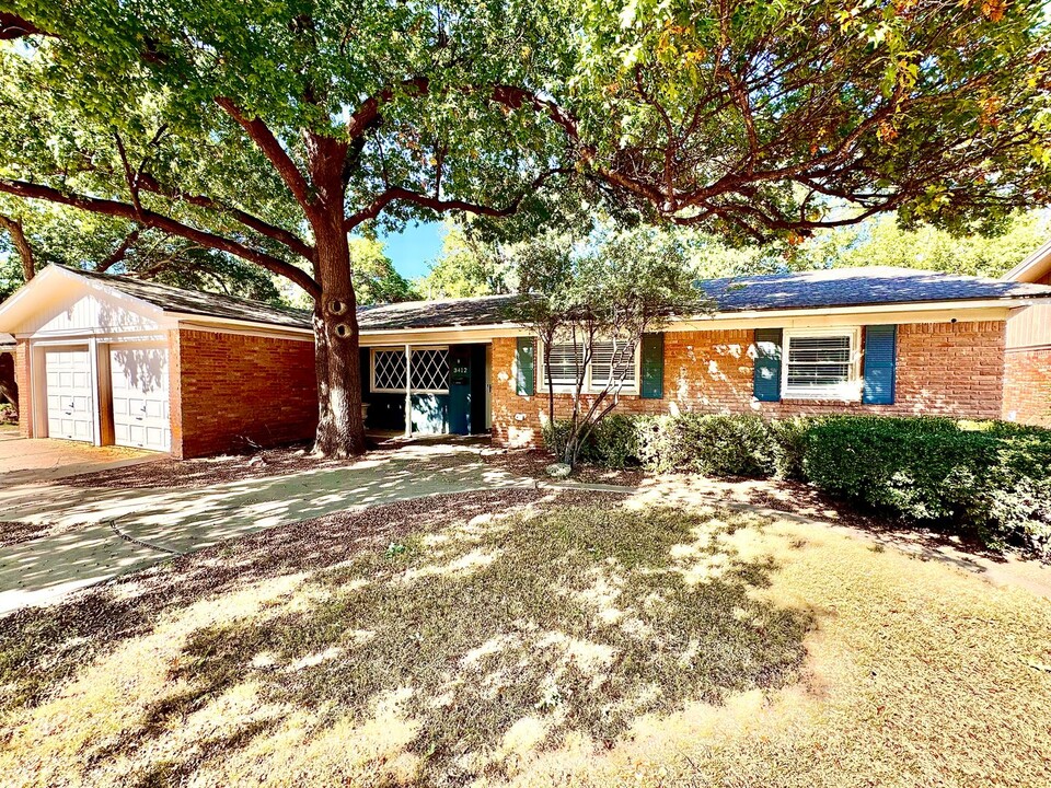 3412 62nd St in Lubbock, TX - Building Photo