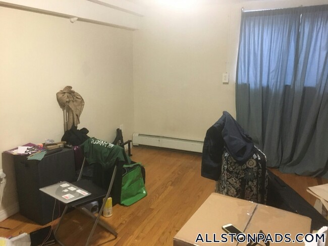 3 President Terrace in Boston, MA - Building Photo - Building Photo