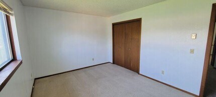 856 Lynch Dr in Billings, MT - Building Photo - Building Photo