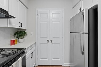 Chroma Park Apartments in Austell, GA - Building Photo - Building Photo