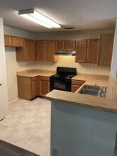 7423 Lazy Trails in San Antonio, TX - Building Photo - Building Photo