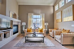 1535 S Florence Way in Aurora, CO - Building Photo