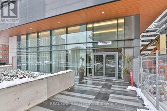 39 Roehampton Ave in Toronto, ON - Building Photo - Building Photo
