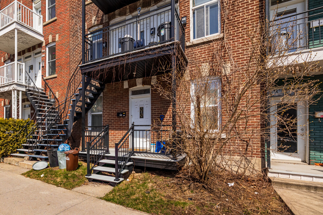 5665 1Re Av in Montréal, QC - Building Photo