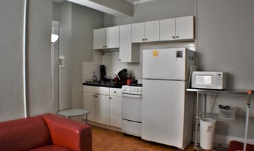 21 Beacon St, Unit 9L in Boston, MA - Building Photo - Building Photo
