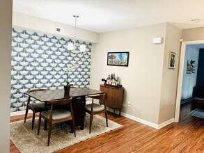 412 McGill Pl NE in Atlanta, GA - Building Photo - Building Photo