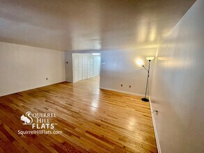 6350 Forward Ave, Unit Unit 2 in Pittsburgh, PA - Foto de edificio - Building Photo