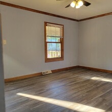 2540 S 4th St in Springfield, IL - Building Photo - Building Photo