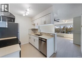 5639 Hampton Pl in Vancouver, BC - Building Photo