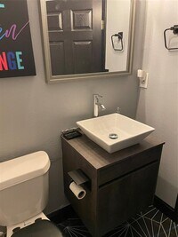 230 Norview Dr photo'