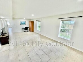 2158 Starlite Ln in Port Charlotte, FL - Building Photo - Building Photo