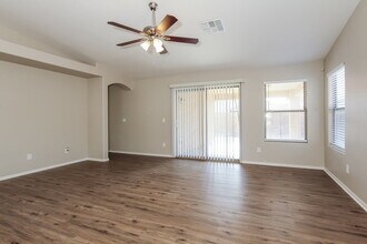 39812 N Vincenza St in Queen Creek, AZ - Building Photo - Building Photo