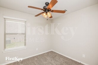546 Clearlake Dr in Waxahachie, TX - Building Photo - Building Photo