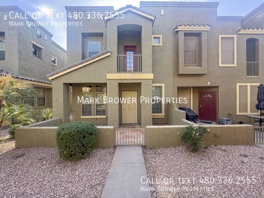 6710 E University Dr in Mesa, AZ - Building Photo