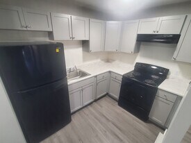 760 Cummins Hwy, Unit 26 in Boston, MA - Building Photo