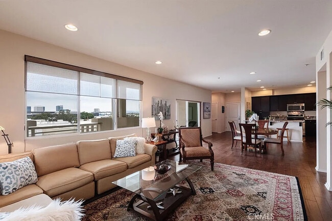 property at 13032 Union Ave