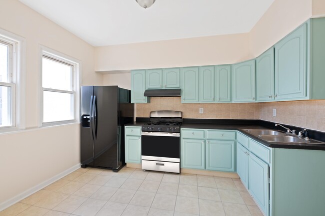 119 Audubon Ave in Jersey City, NJ - Building Photo - Building Photo