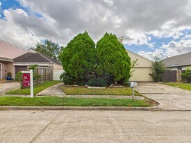 7611 Hopewell Ln in Houston, TX - Building Photo