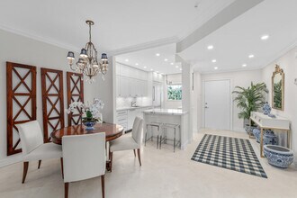 127 Peruvian Ave in Palm Beach, FL - Building Photo - Building Photo