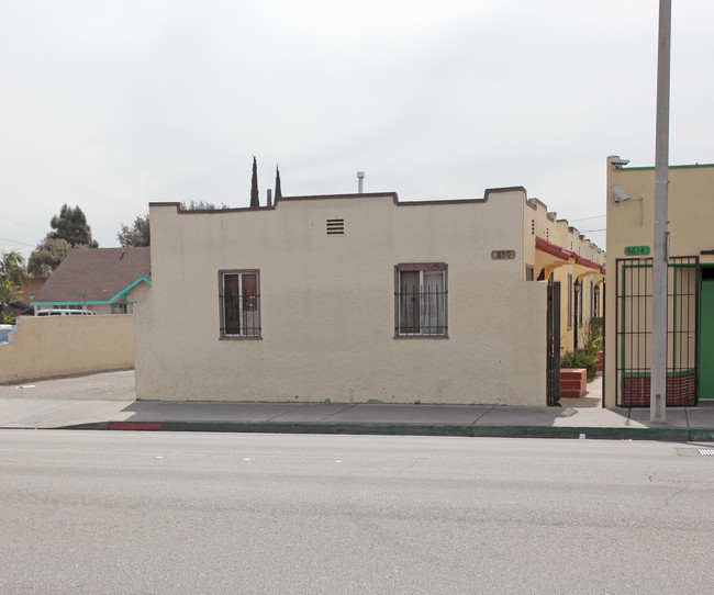 4650 Gage Ave in Bell, CA - Building Photo - Building Photo