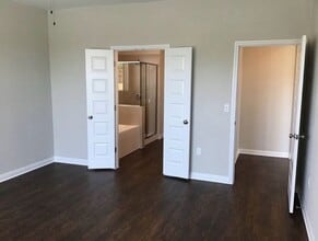 6100 Gerard Dr in Austin, TX - Building Photo - Building Photo