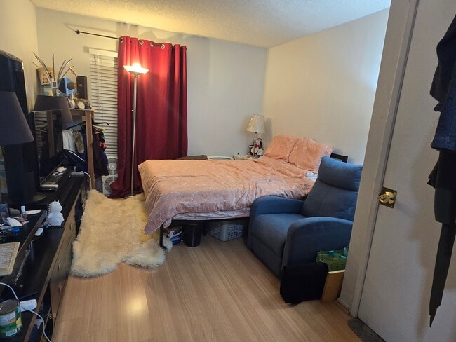 5488 Dobbs St, Unit 2321 Highbury in Los Angeles, CA - Building Photo - Building Photo