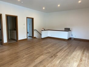 334 Meadows Dr, Unit A-E in Alpine, WY - Building Photo - Building Photo