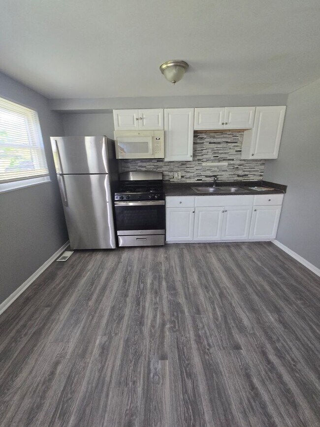 property at 1610-1612-1612 E 25th Ave